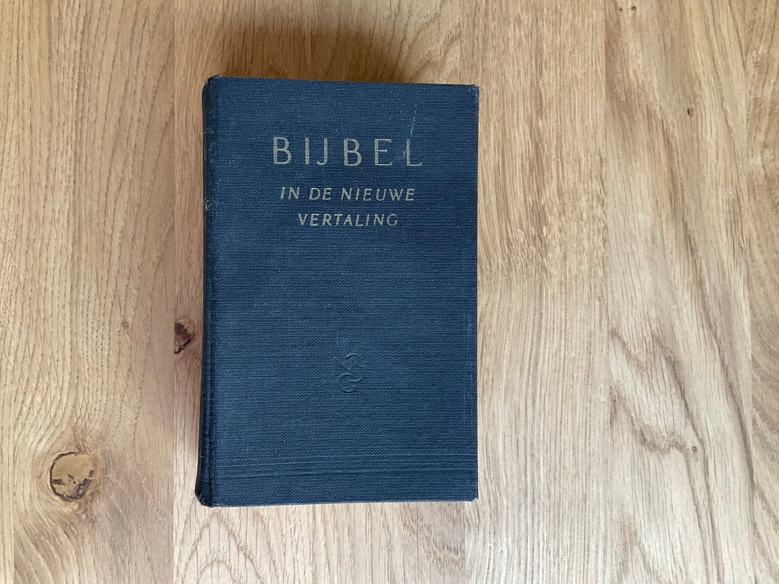 Kleine bijbel uit 1958, Ophalen of Verzenden, Gelezen