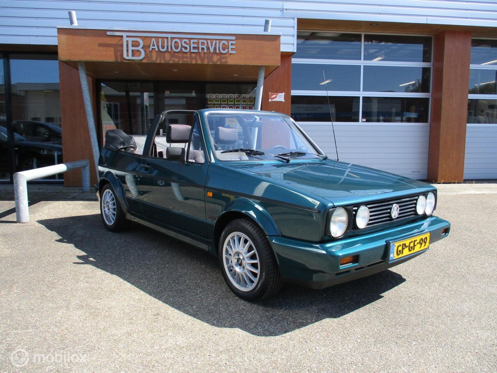 Volkswagen Golf Cabrio 1.8, Auto's, Volkswagen, Voorwielaandrijving, 4 cilinders, Cabriolet, 1006 kg