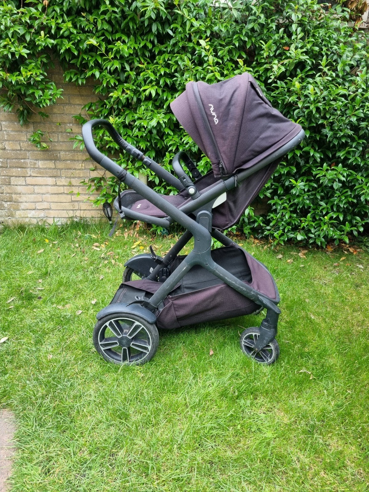 Nuna Demi Grow kinderwagen met reiswieg, Gebruikt, Combiwagen, Met reiswieg, Ophalen