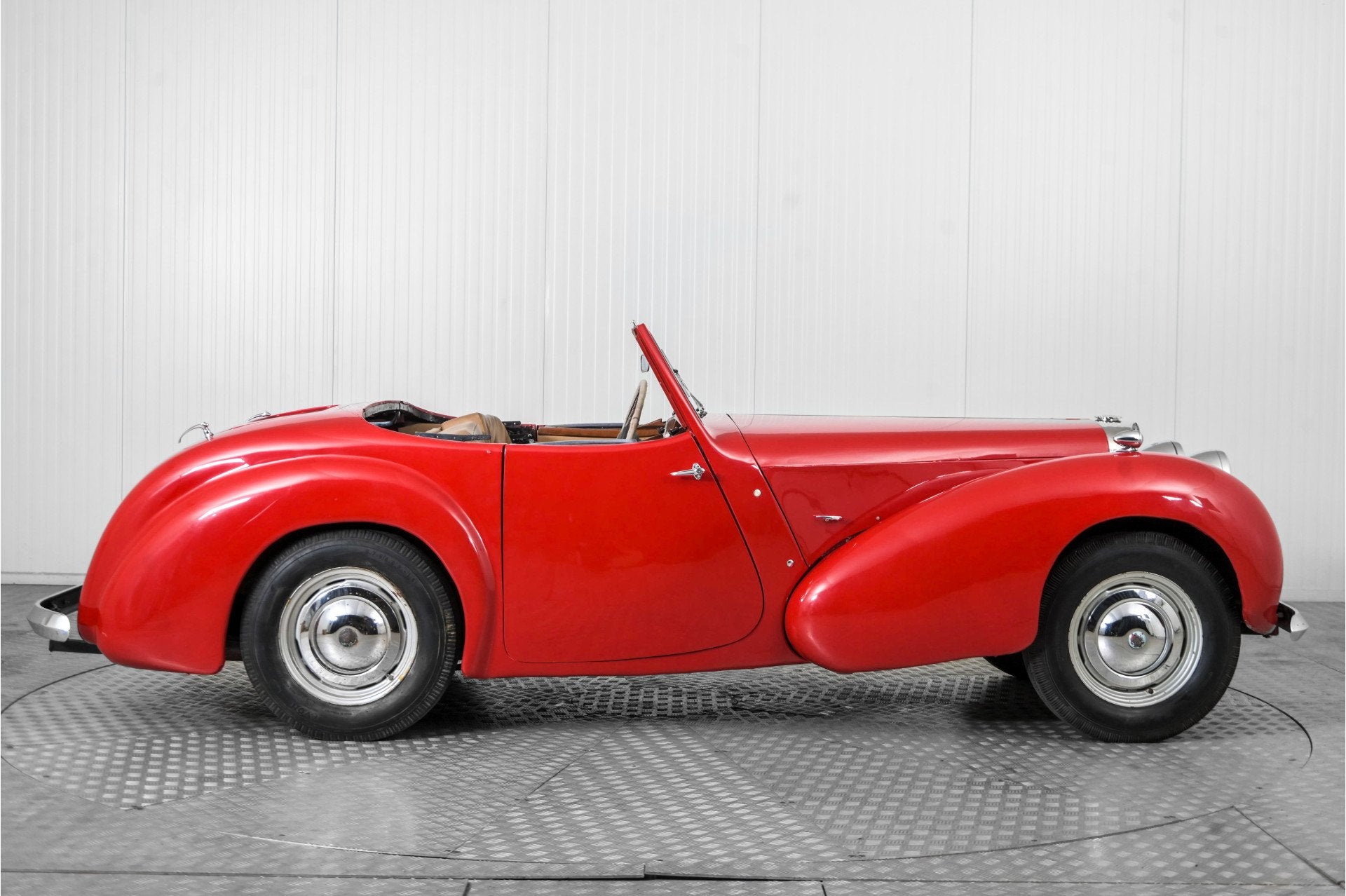 Triumph 1800 Roadster 6 cilinder overdrive (bj 1947), foto 10