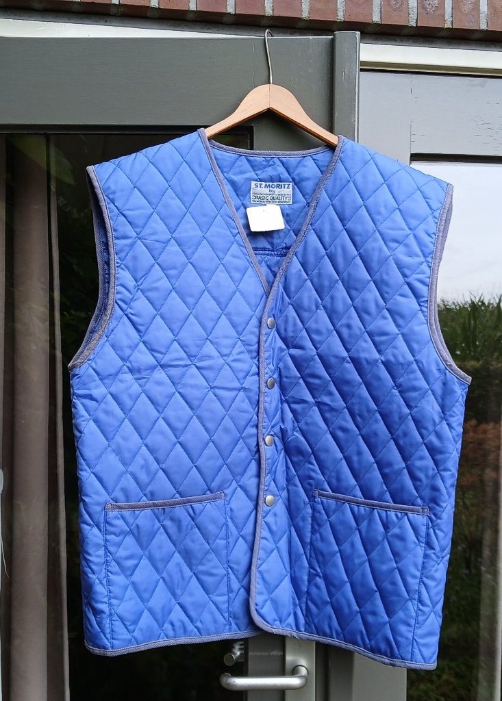 Gilet - bodywarmer met drukknopen - blauw - nieuw, Ophalen of Verzenden, Nieuw, Maat 46/48 (XL) of groter, Blauw