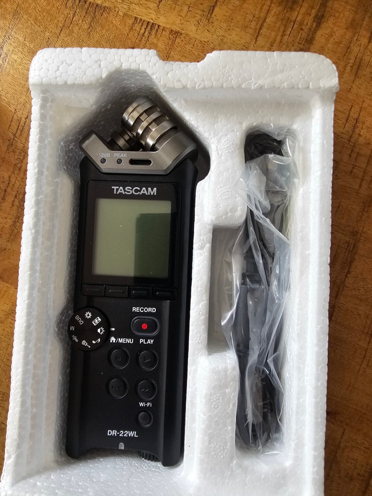Tascam DR-22WL Linear PCM Recorder met Wi-Fi, Ophalen of Verzenden, Bandrecorder