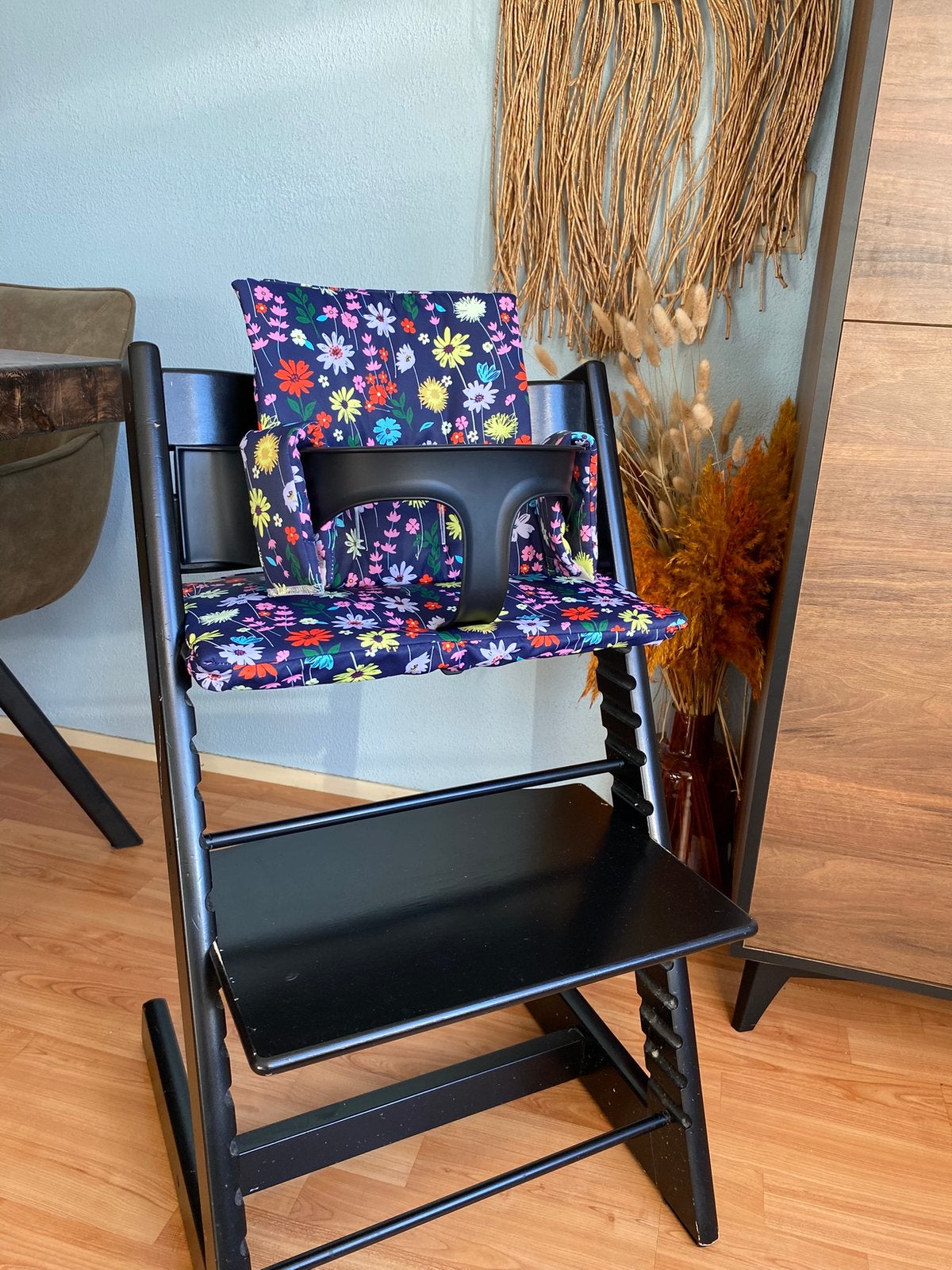 Flowers kussenset voor kinderstoel stokke tripp trapp, Ophalen of Verzenden, Nieuw, Meegroeistoel, Stoelverkleiner