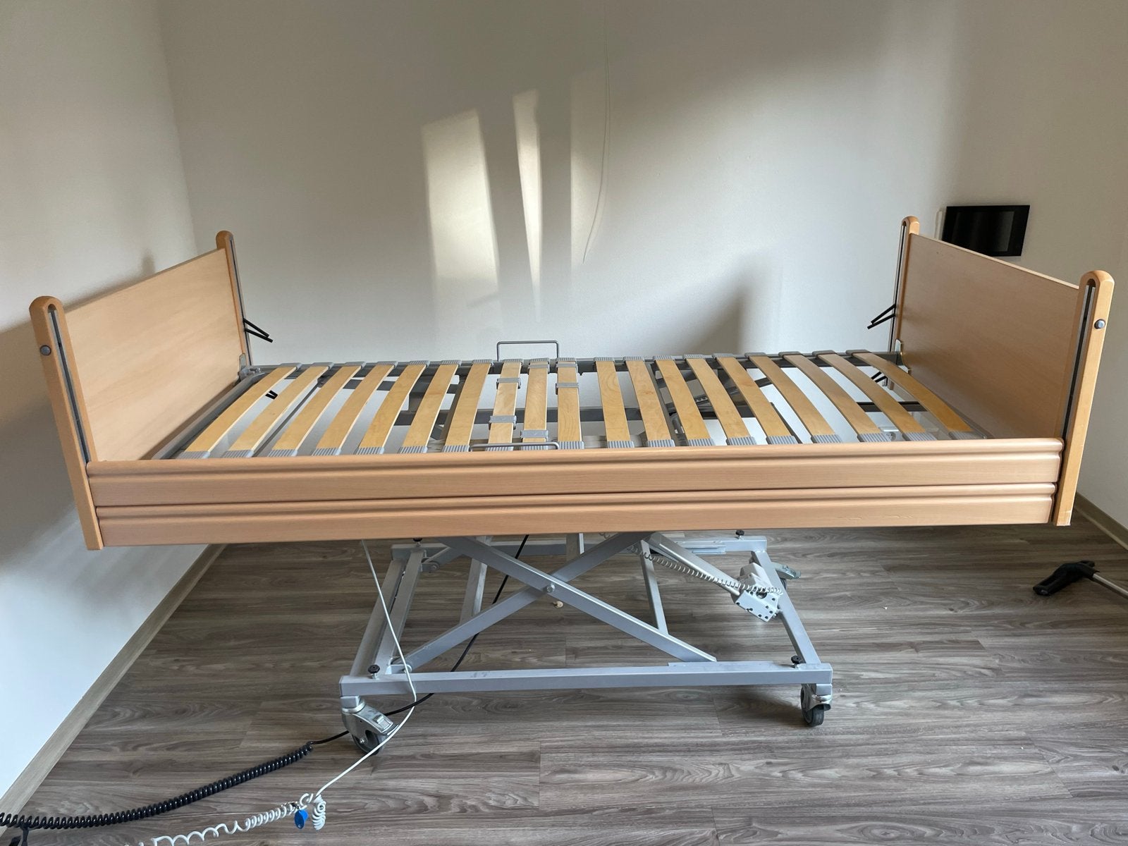 Ziekenhuisbed, verpleegbed.met zorgmatras, Ophalen, Gebruikt