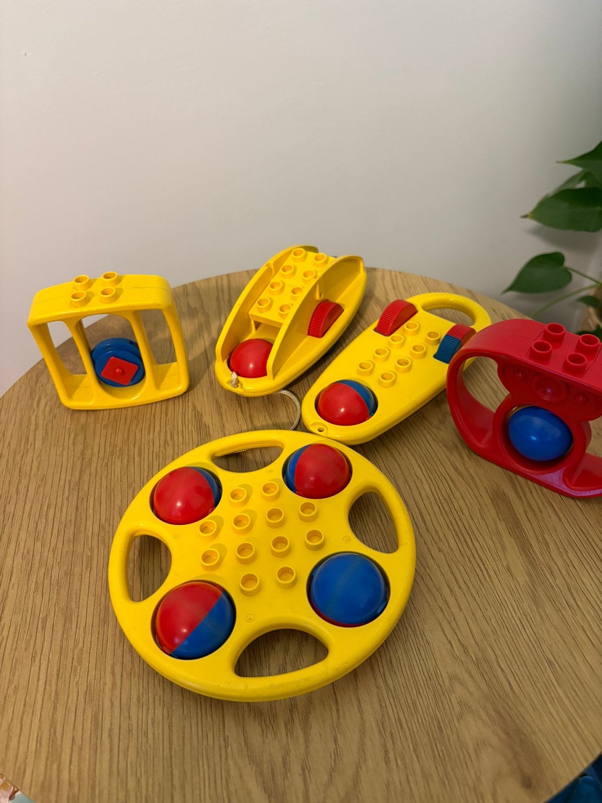 Lego duplo rammelaars en babyspeelgoed jaren 80/90, Ophalen of Verzenden, Gebruikt, Overige typen