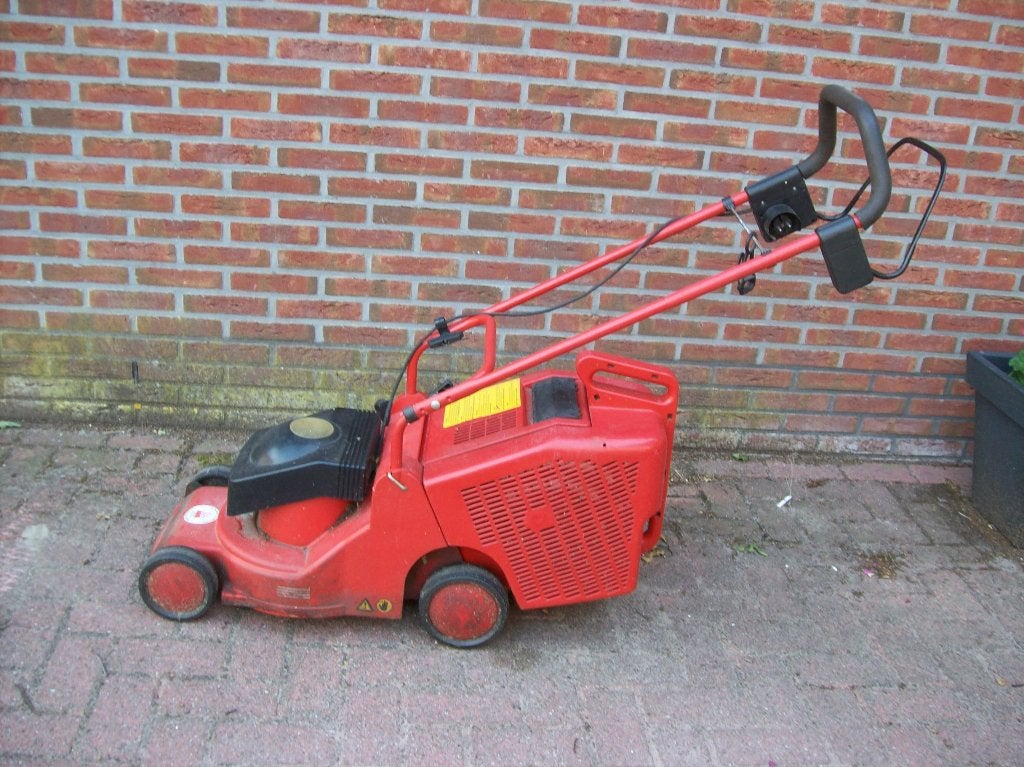 grasmaaier, Ophalen, Cirkelmaaier, Gebruikt, Elektrische grasmaaier