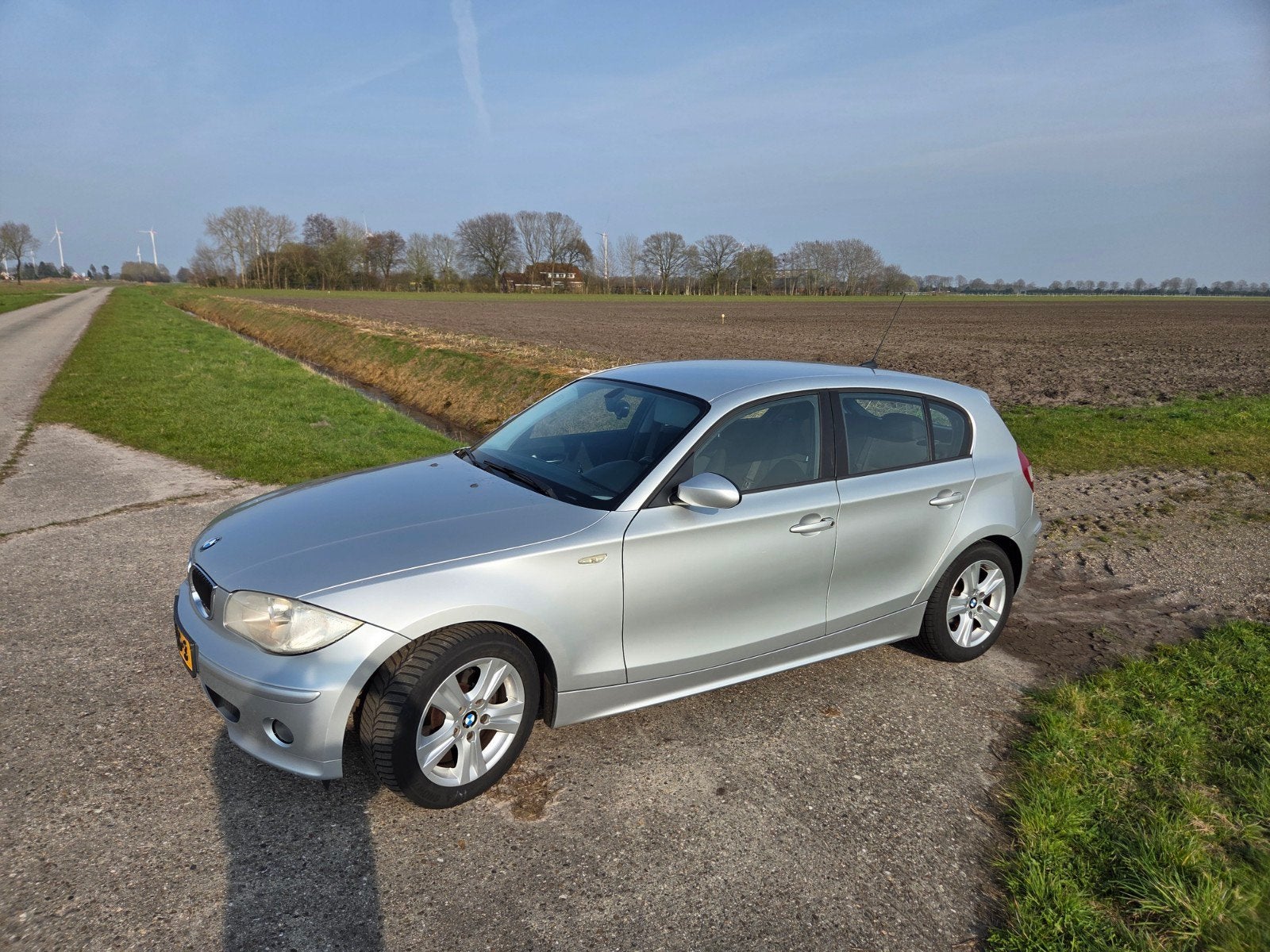 BMW 1-Serie 1.6 116I 2007 Grijs, 1596 cc, Achterwielaandrijving, 4 cilinders, 635 kg