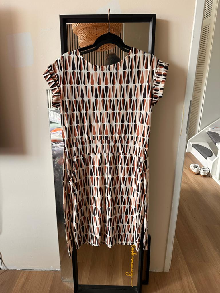 Grote partij kleding: diverse jurken en topjes, Kleding | Dames, Jurken, Gedragen, Maat 38/40 (M), Overige kleuren, Boven de knie