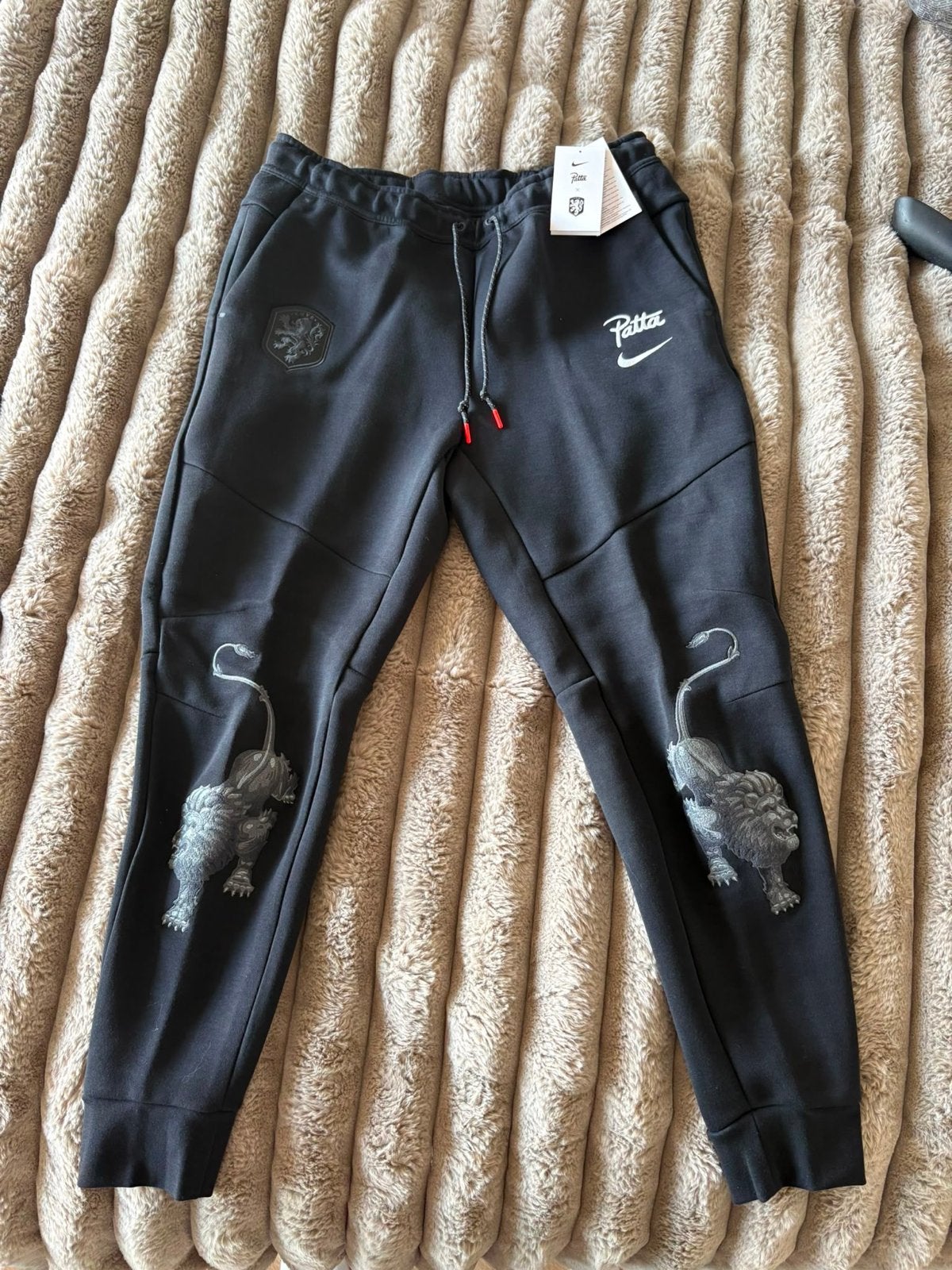 Patta x Nike x KNVB Tech Fleece Broek - Zwart (XL), Ophalen of Verzenden, Nieuw, Maat 56/58 (XL), Zwart
