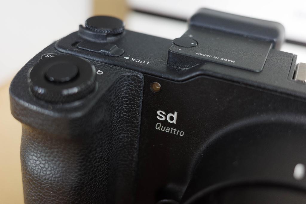 Sigma sd Quattro incl. 18-35mm F1.8 DC Art, Ophalen, Zo goed als nieuw, Overige Merken, Geen optische zoom