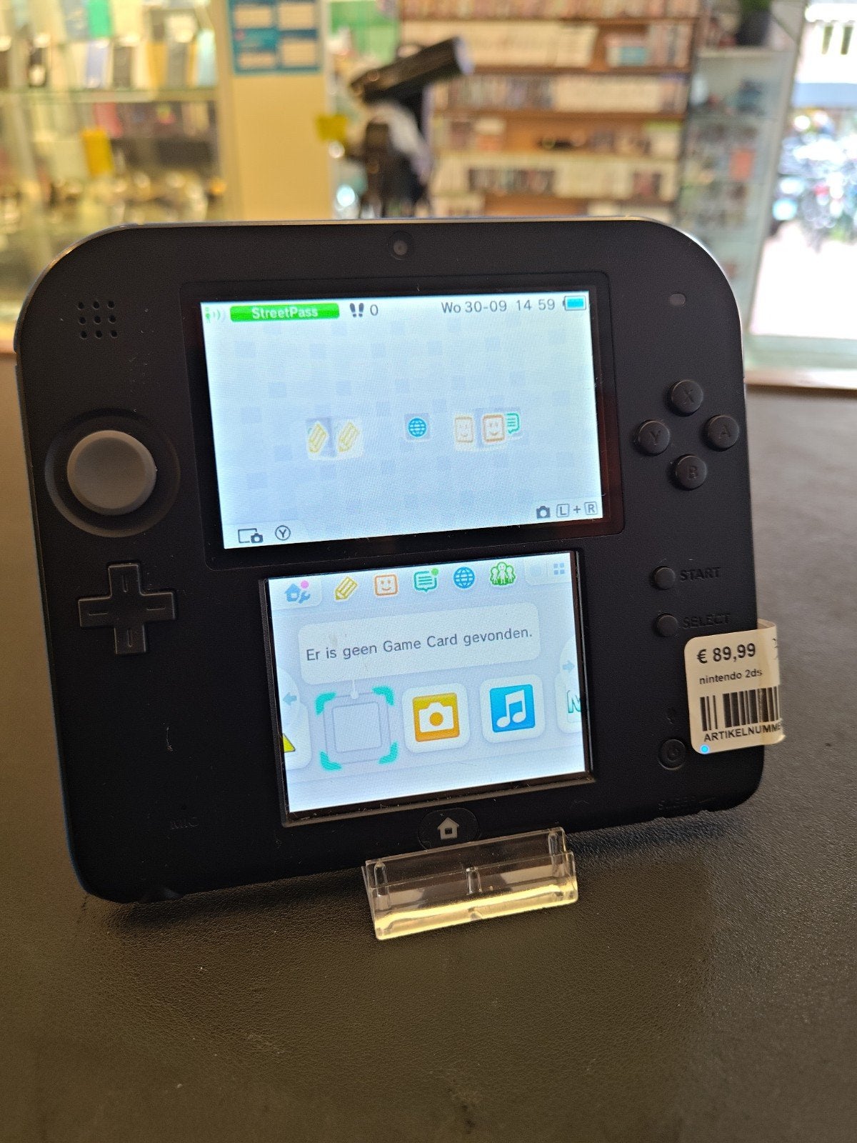 Nintendo 2DS Zwart/Blauw, Spelcomputers en Games, Zwart, Support@nintendo.com, 11-1 Hokotate-cho, Kamitoba, Minami-ku, Kyoto 601-8501, Japan
