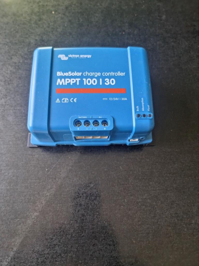 Victron BlueSolar MPPT 100 I 30 laadregelaar, Ophalen of Verzenden