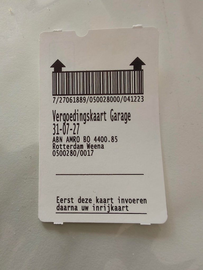 parkeerkaart Q Park Weena Rotterdam, Tickets en Kaartjes, Drie personen of meer