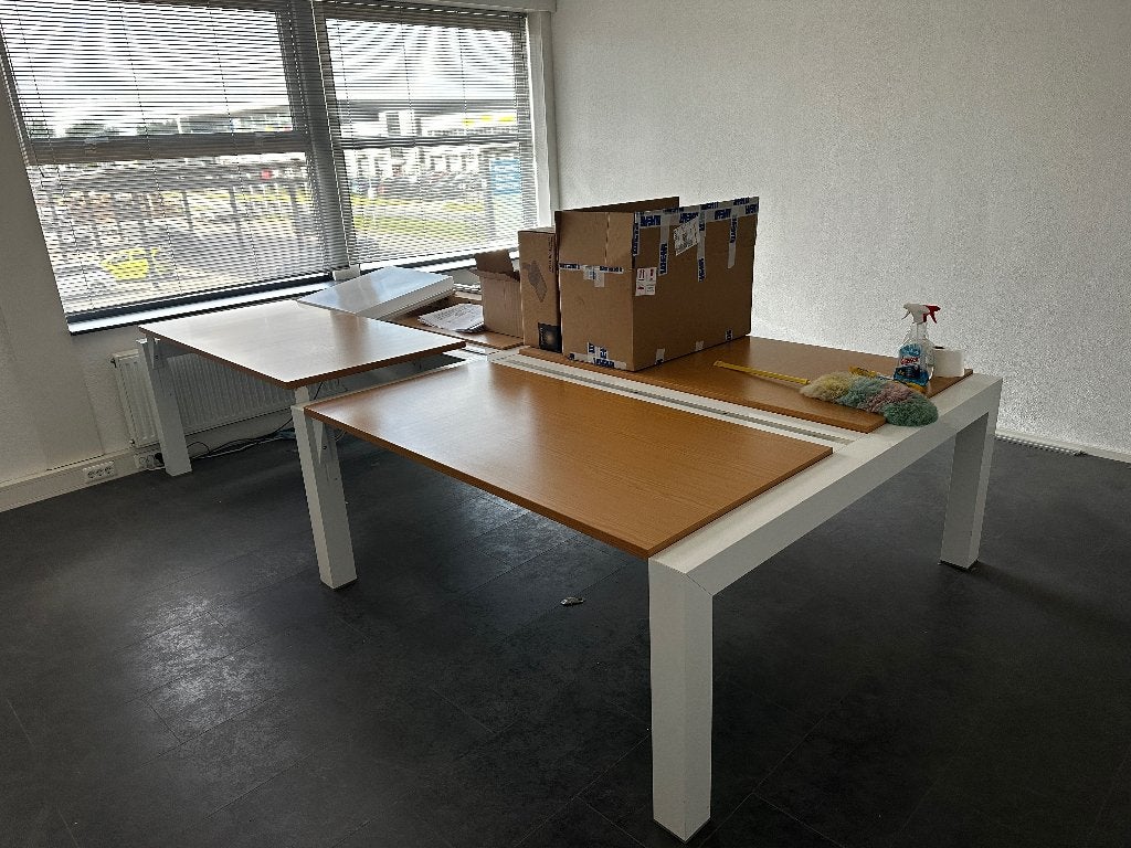 Kembo design kantoor werkplek bureaus geschakeld, Ophalen, Gebruikt, Hout, 180 cm
