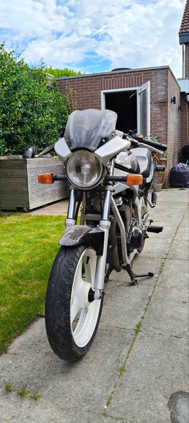 Suzuki GS 500e, Particulier