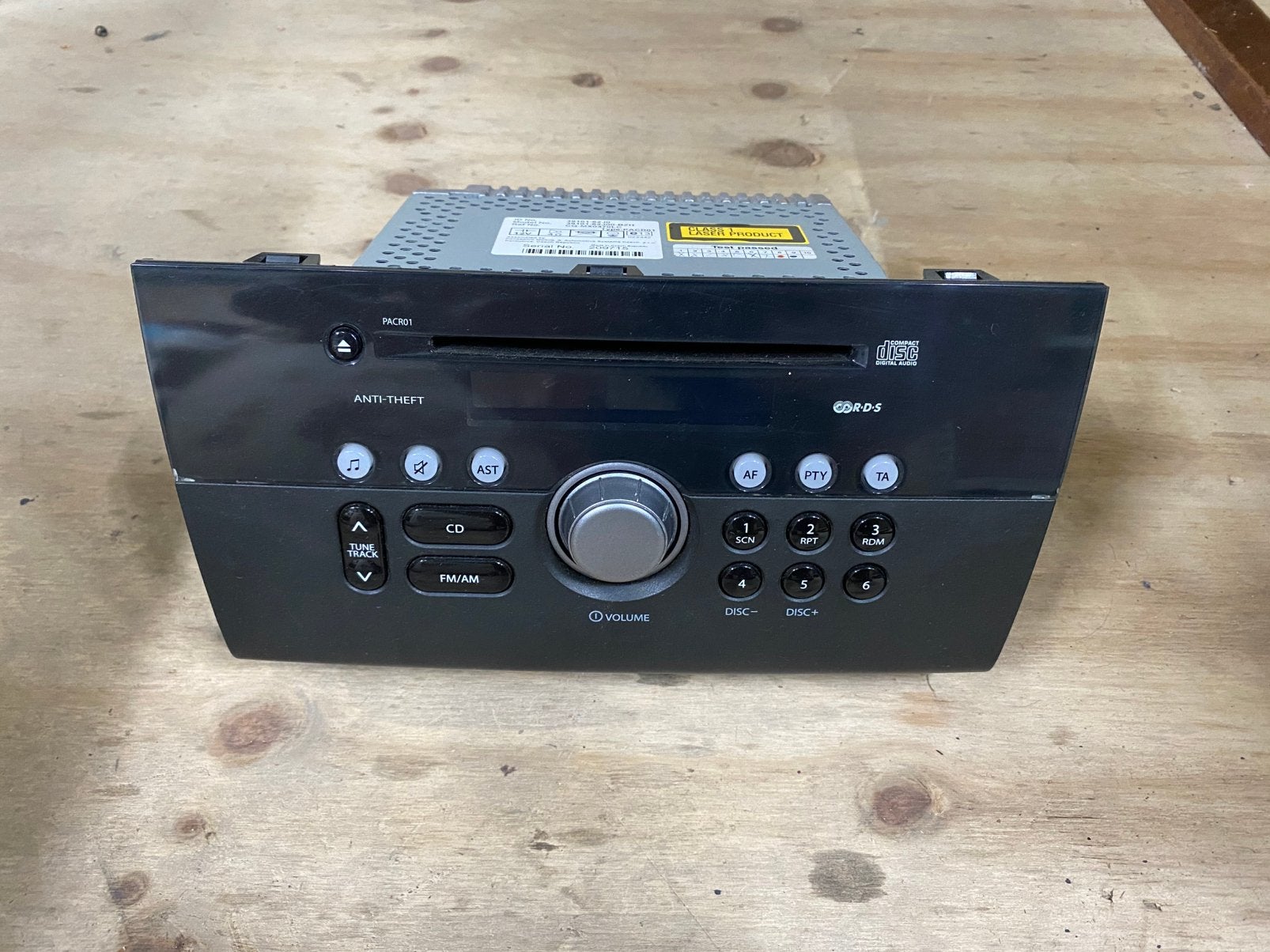 Radio CD-speler headunit Suzuki Swift, Ophalen of Verzenden, Zo goed als nieuw