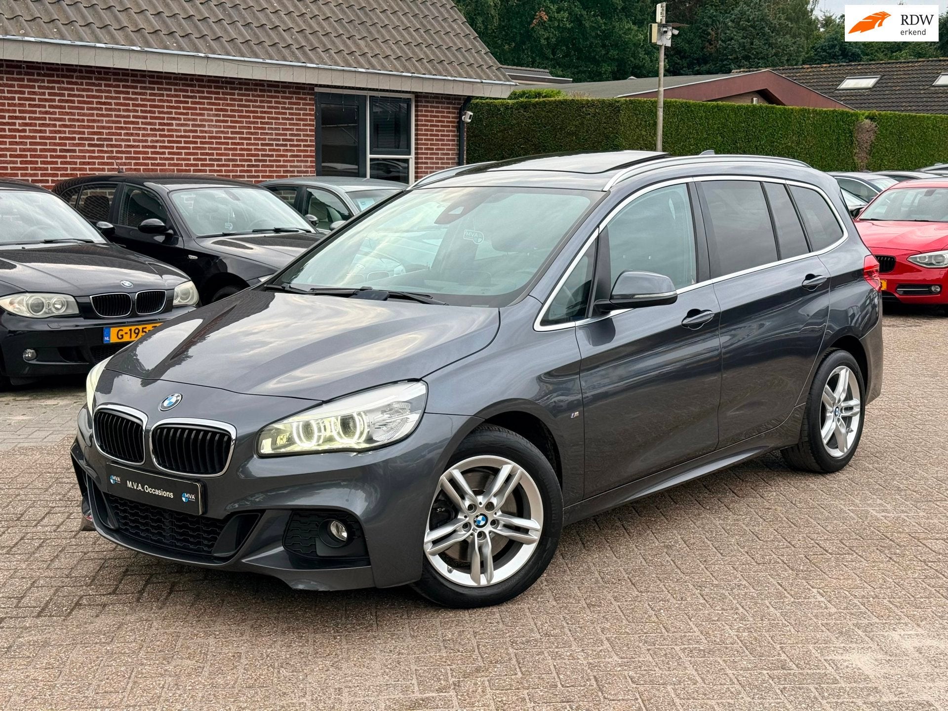 BMW 2-serie Gran Tourer 220i M Sport|Panorama dak|Leder|Head