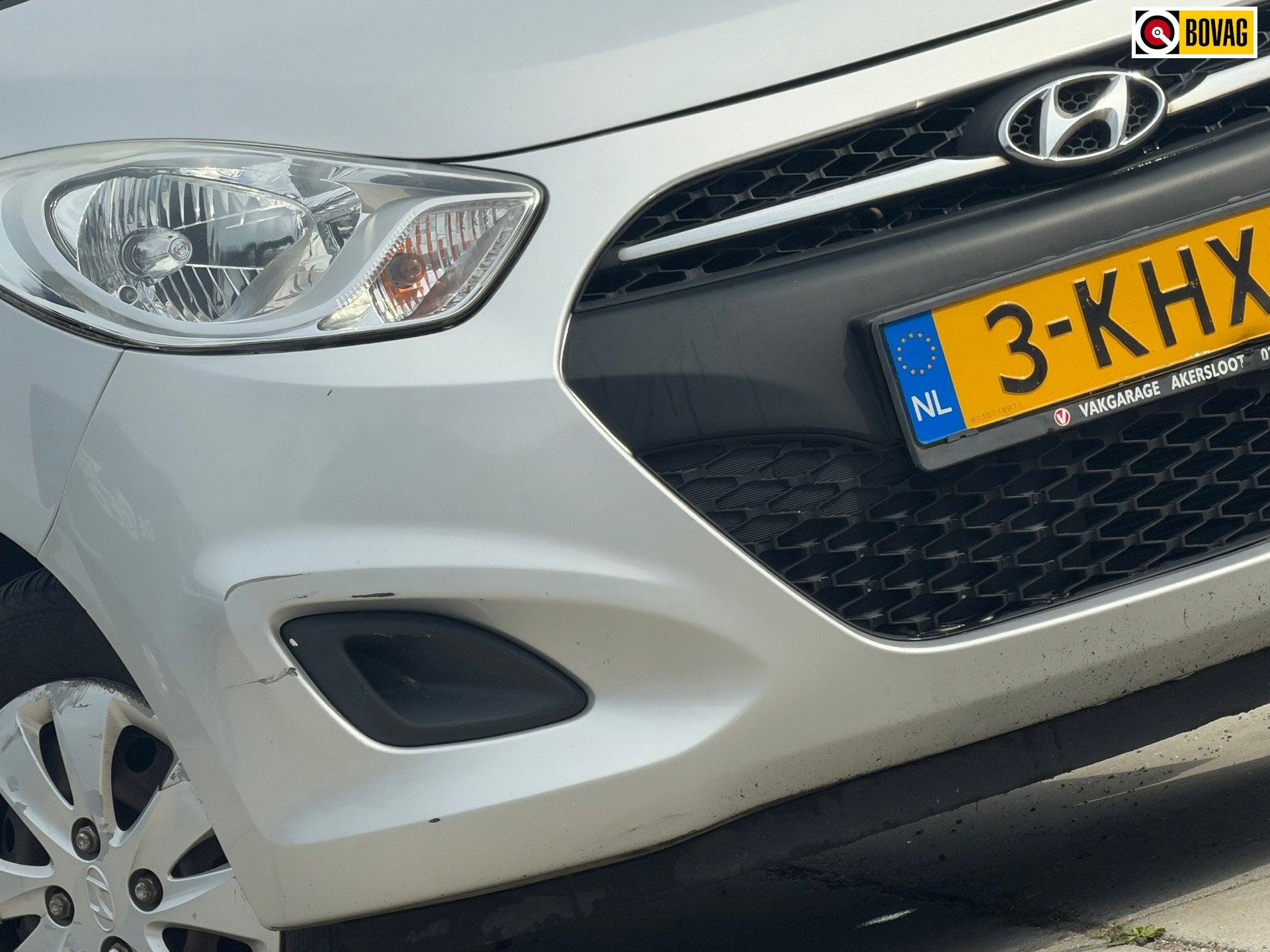 Hyundai I10 1.0 Black Pack - Sleek Silver - Airco/El.pakket/, Auto's, Hyundai, Voorwielaandrijving, Euro 5, Stof, Gebruikt