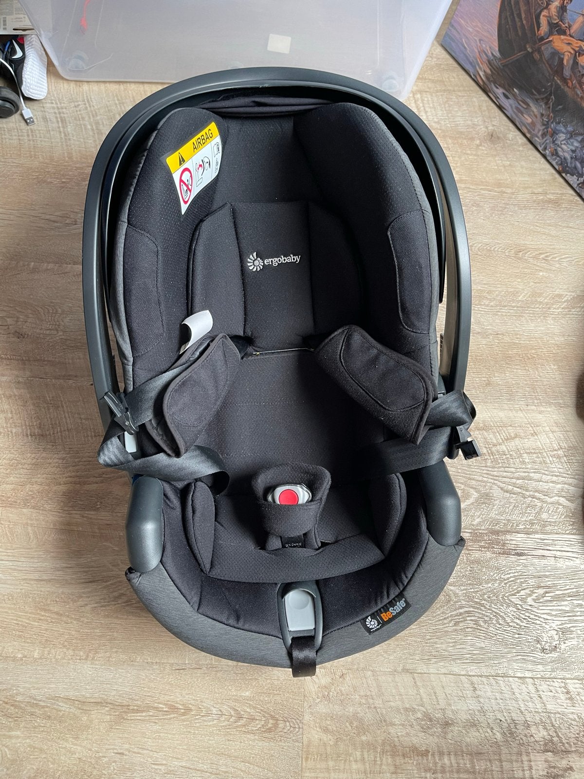 Ergobaby autostoel met adapters, Autogordel of Isofix, Gebruikt, Zijbescherming, 0 t/m 13 kg