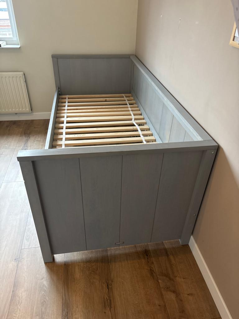 Bopita Eenpersoons Kinderbed Hout 90x200cm, Ophalen, 85 tot 100 cm, Gebruikt, Lattenbodem