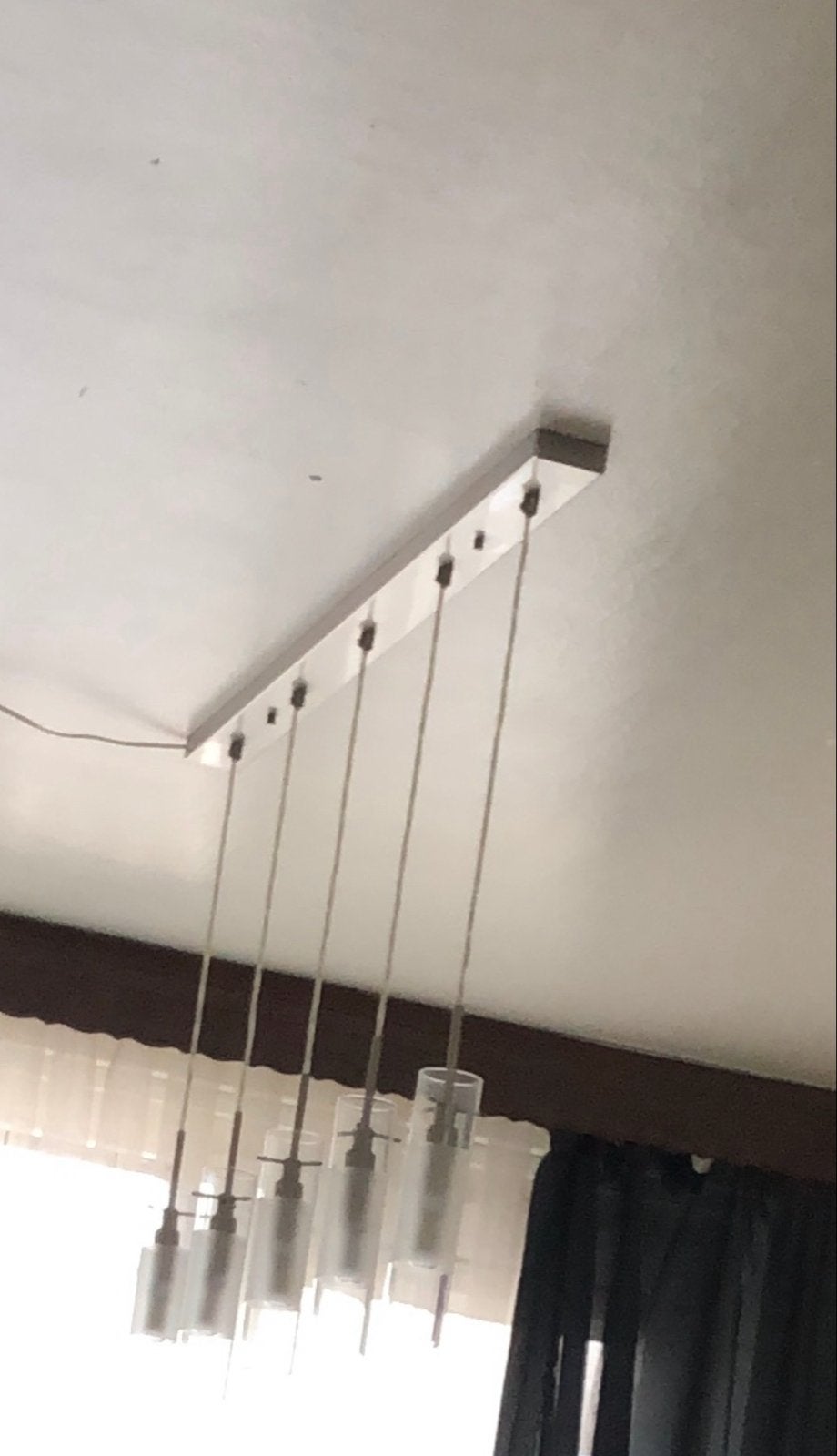 Moderne hanglamp met  4 glazen kappen, Ophalen of Verzenden, Gebruikt, Glas, Overige fittingen