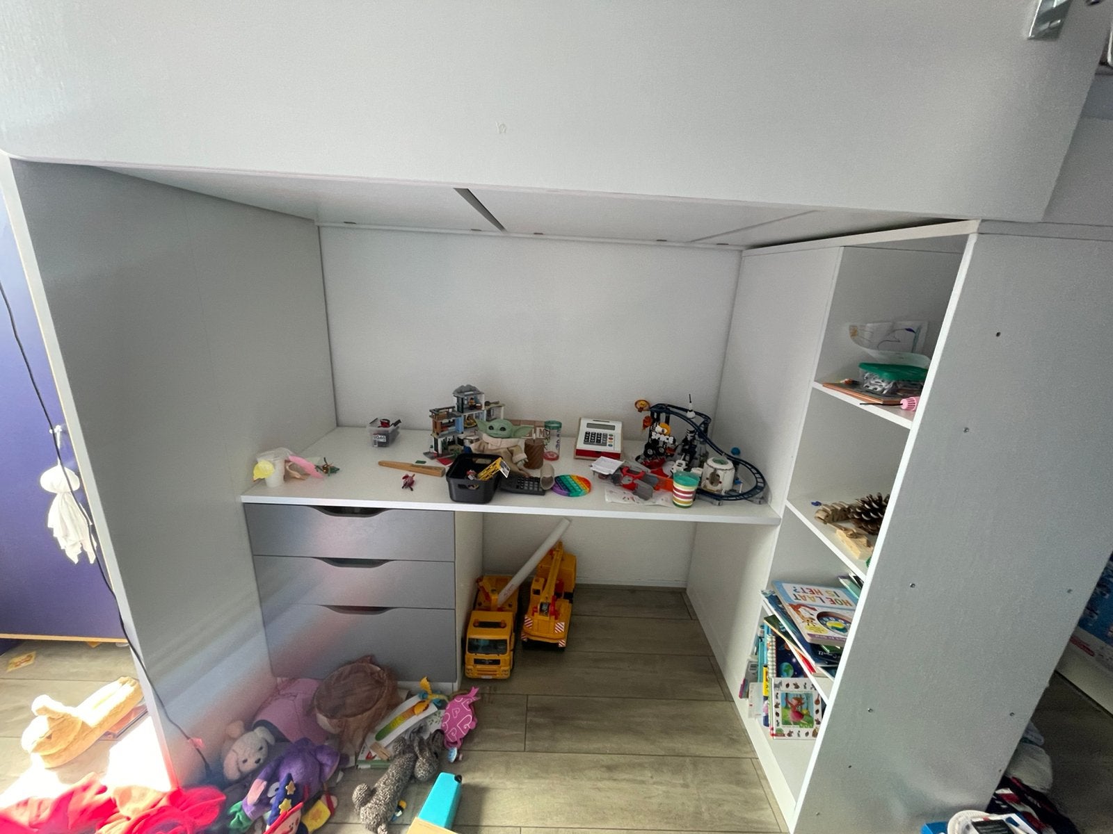 Hoogslaper wit, Kinderen en Baby's, Kinderkamer | Stapelbedden en Hoogslapers, Ophalen, Zo goed als nieuw, Hoogslaper