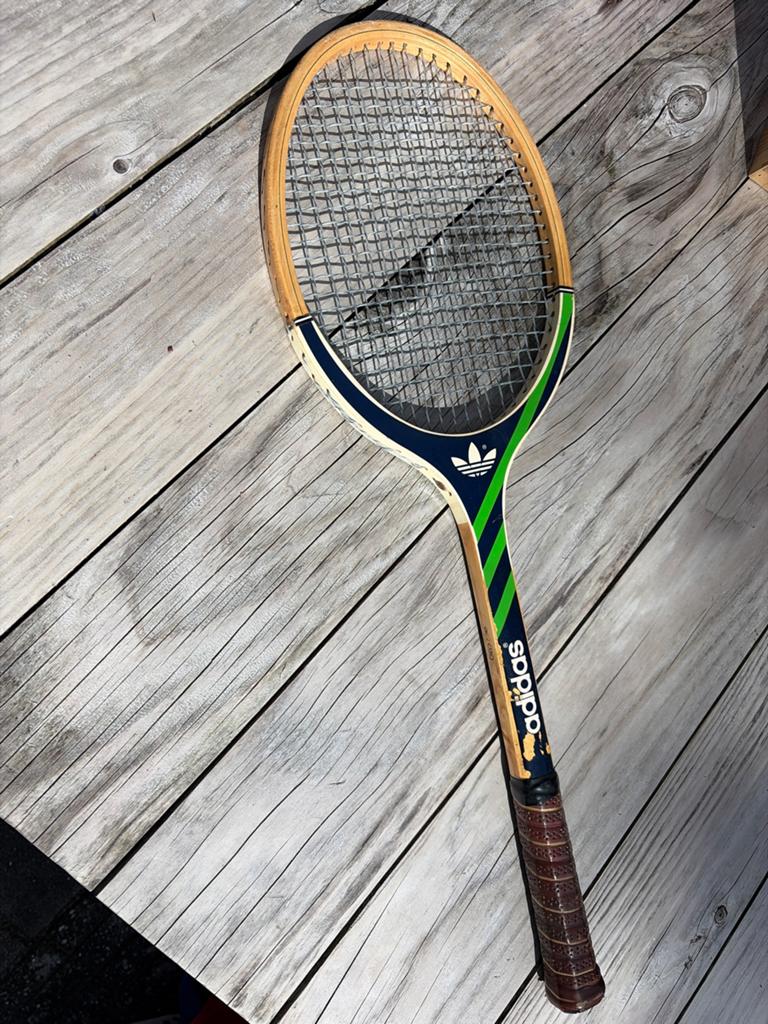 Vintage Adidas Tennisracket met Hoes - Houten Racket, Ophalen, Gebruikt, Racket, Adidas