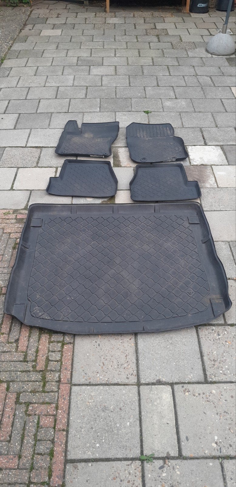 Rubberen mattenset Ford Focus Station (incl. kofferbakmat), Ophalen of Verzenden, Zo goed als nieuw