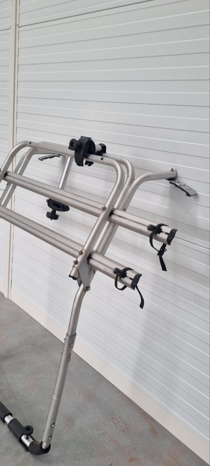 Fietsen drager volkswagen California of een T5/T6/T6.1, Ophalen, 2 fietsen, Gebruikt, Achterklepdrager
