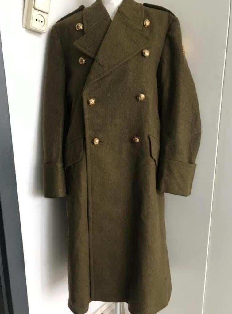 Overjas van de Landmacht uit 1962, Ophalen of Verzenden, Landmacht, Nederland, Kleding of Schoenen
