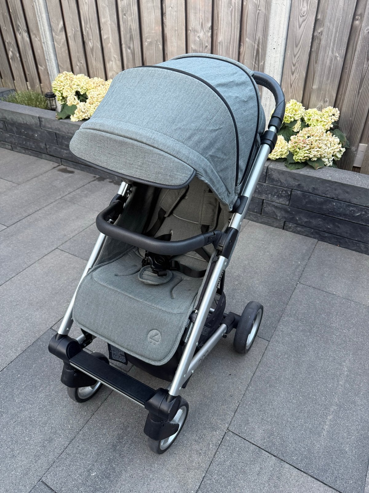 Mutsy Nexo Buggy - Lichtgewicht en Compact, Ophalen, Gebruikt, Kinderwagen, Mutsy