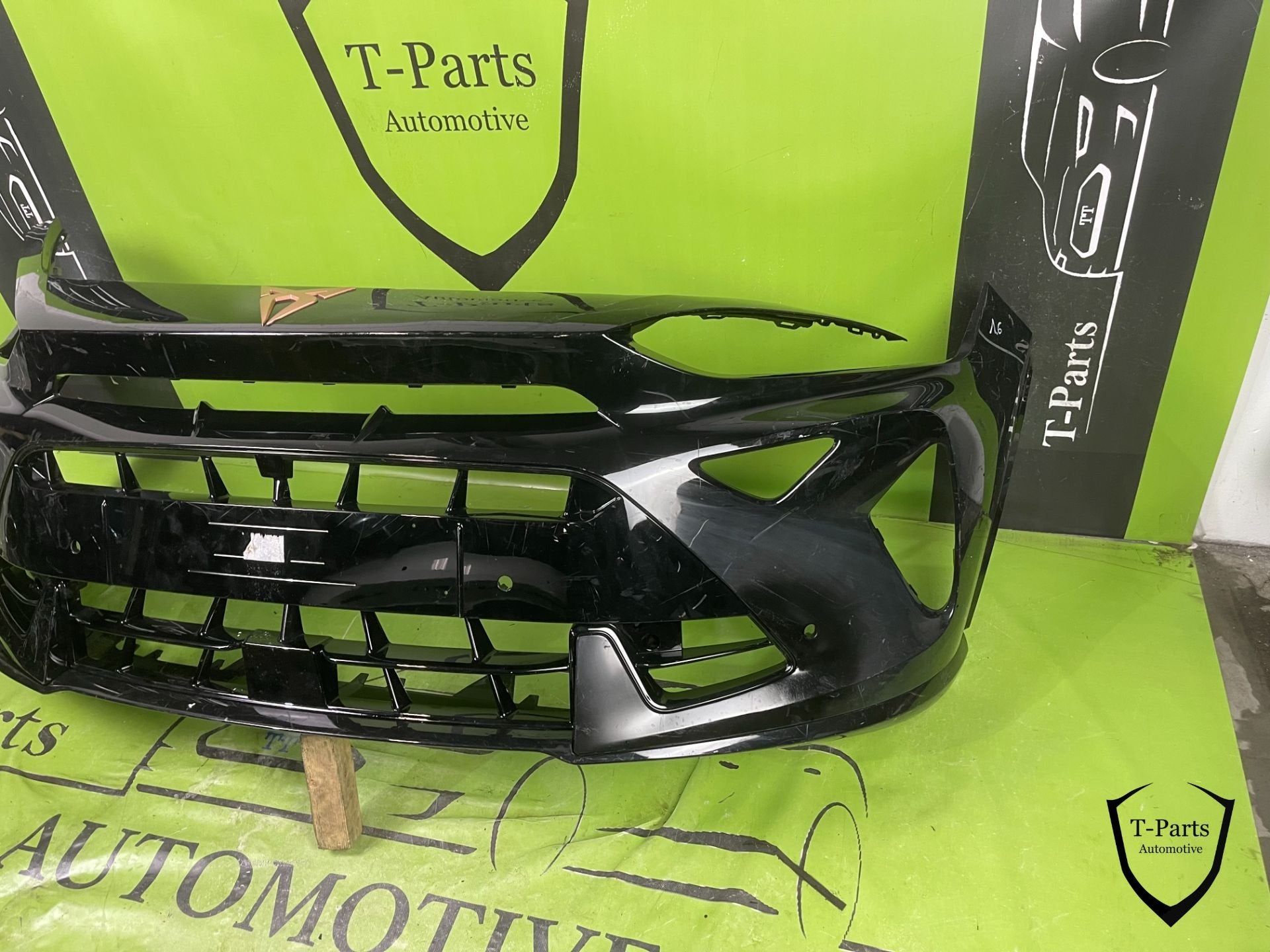 cupra formentor voorbumper bumper 23+, Info@fabrikant.eu, Ophalen of Verzenden, Bumper, Seat