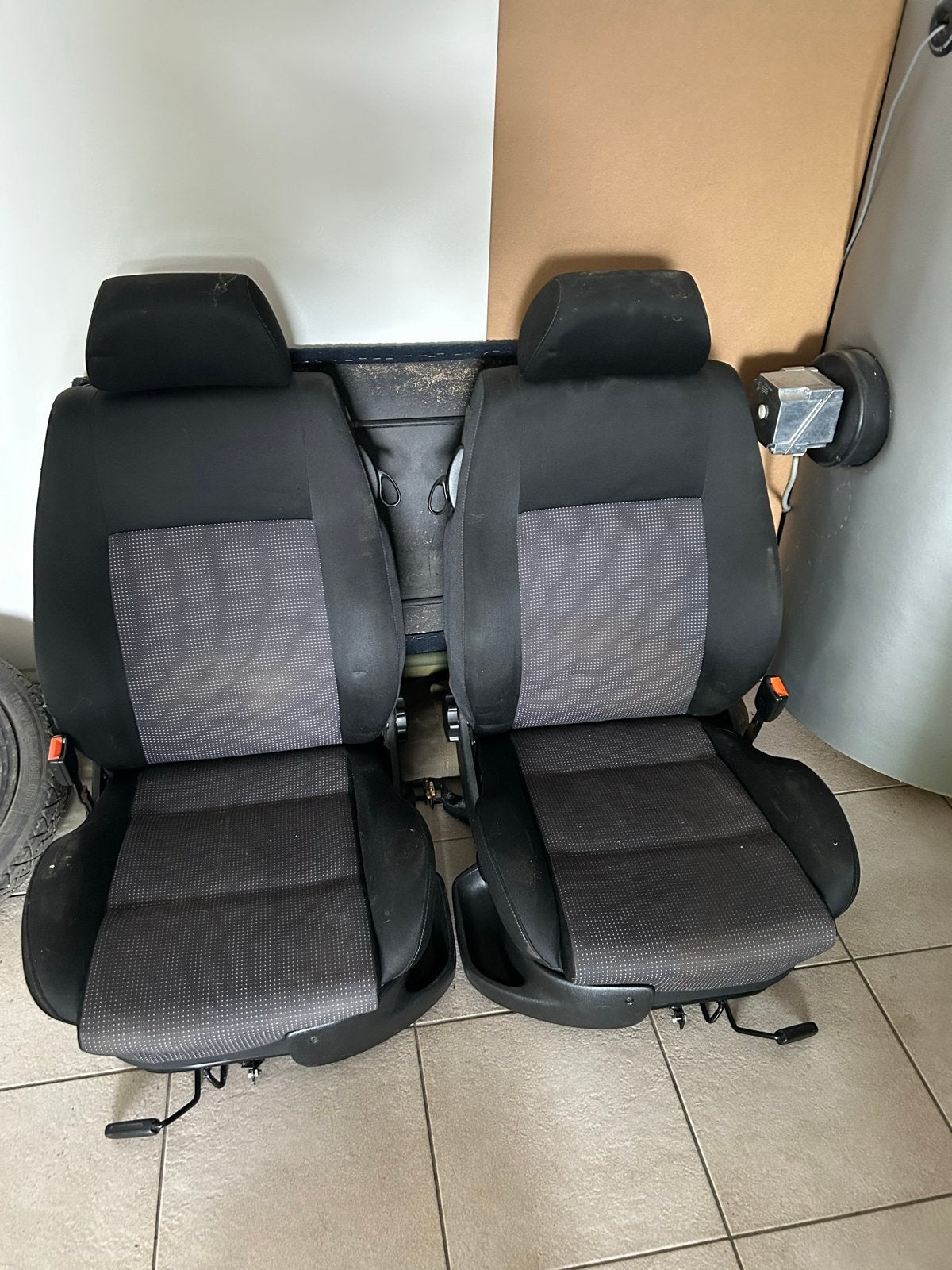 Volkswagen Golf 3 stoelen set met zetelverwarming, Auto-onderdelen, Interieur en Bekleding, Ophalen, Gebruikt, Volkswagen