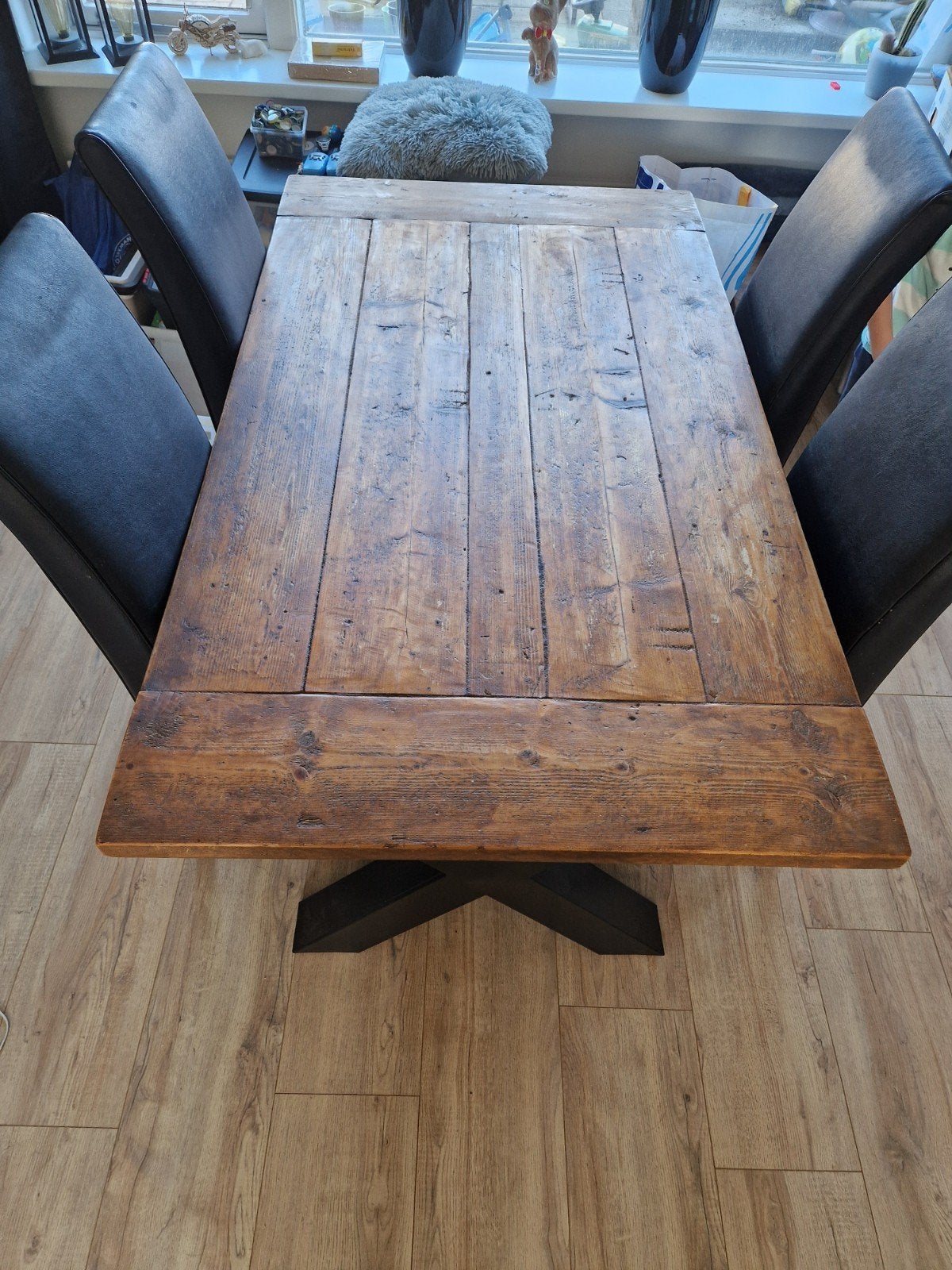 Eettafel van gebeitst steigerhout., Ophalen, Zo goed als nieuw, Industriël, 4 tot 6 stoelen