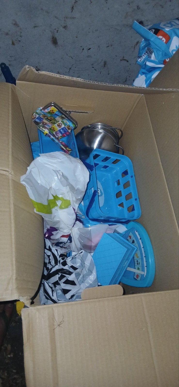 speelgoed winkel, Ophalen