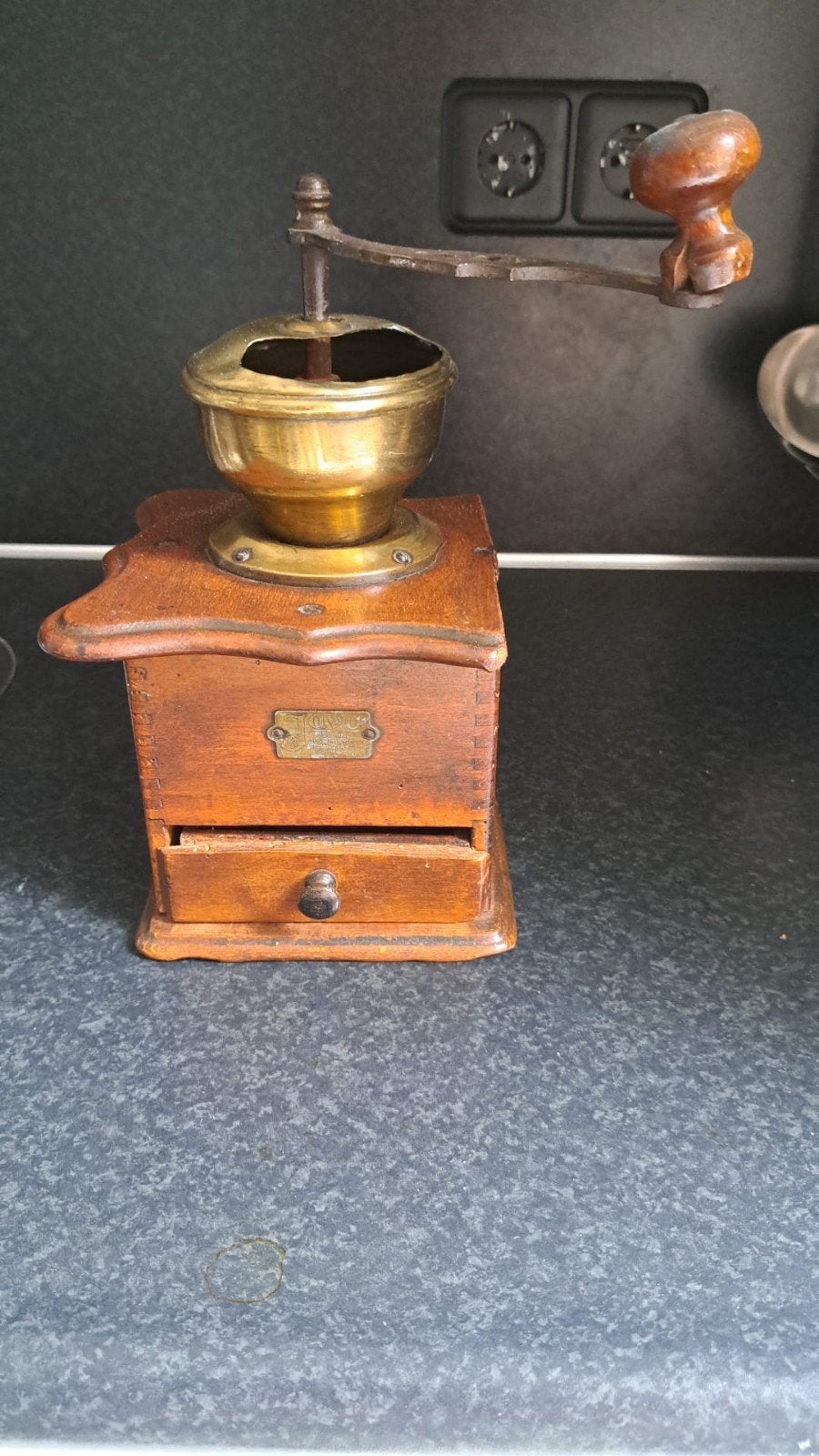 koffiemolen Antiek., Ophalen
