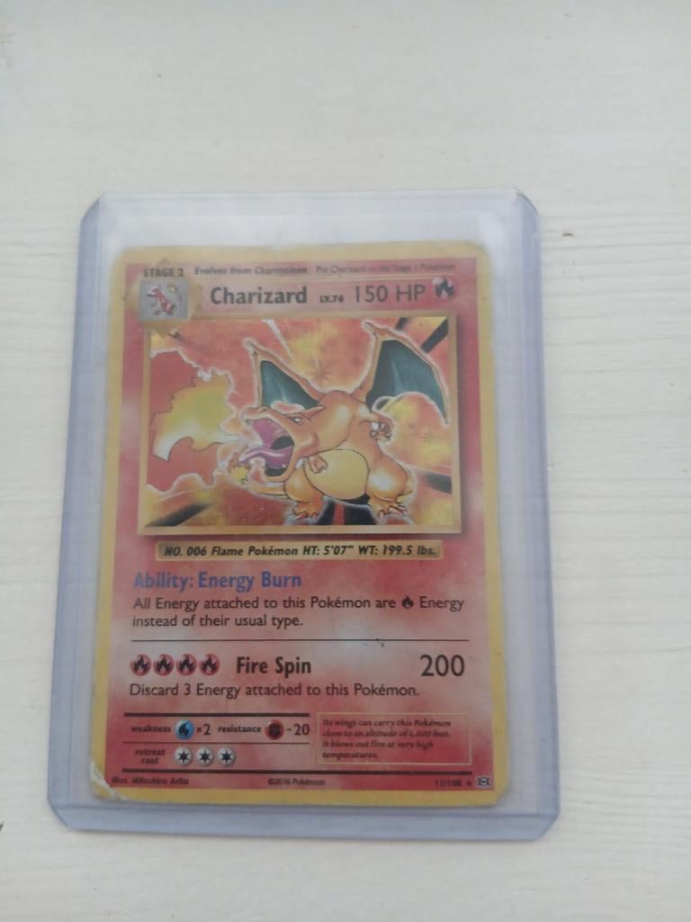 Charizard Holo Evolutions #11, Hobby en Vrije tijd, Verzamelkaartspellen | Pokémon, Verzenden, Gebruikt, Losse kaart, Foil