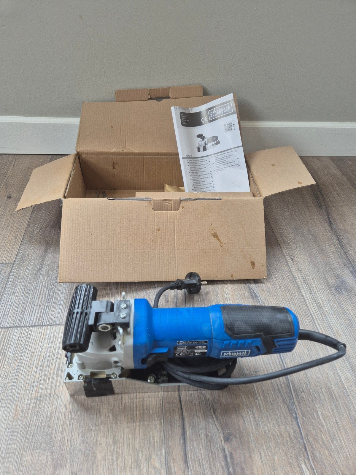 Lakfrees Scheppach voor verwijderen van lak 750 watt, Ophalen of Verzenden, Zo goed als nieuw, 600 tot 1200 watt, Bandschuurmachine