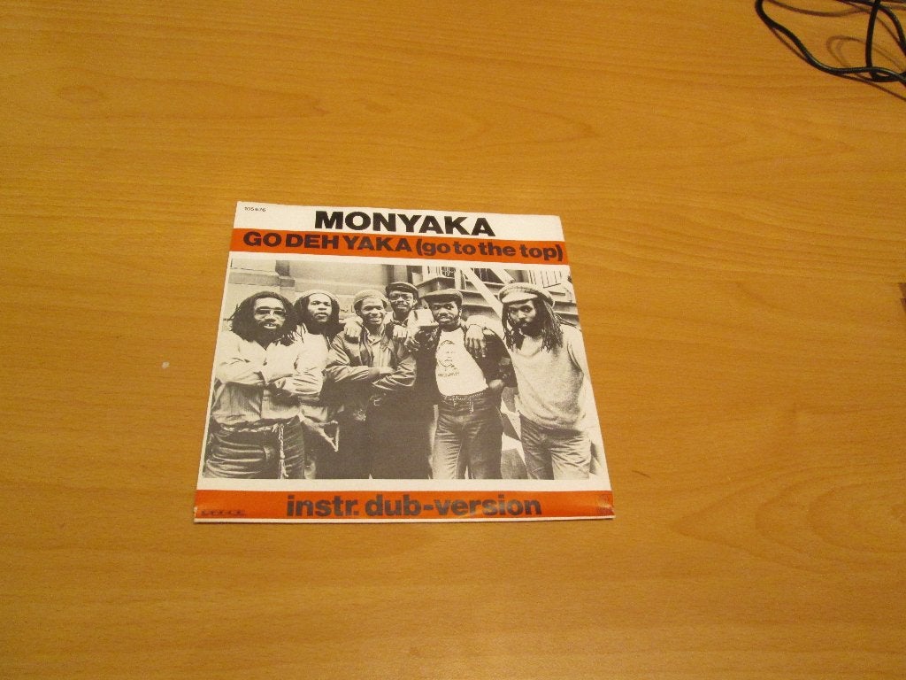 Monyaka - Go Deh Yaka (Go To The Top) / Instr. Dub-Version, Ophalen of Verzenden, Gebruikt, Pop