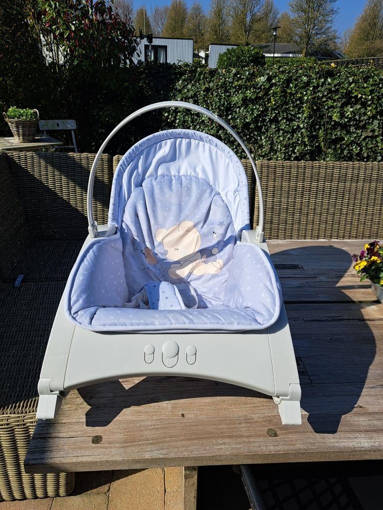 Baby schommelstoel met muziek en relaxstand, Ophalen, Zo goed als nieuw