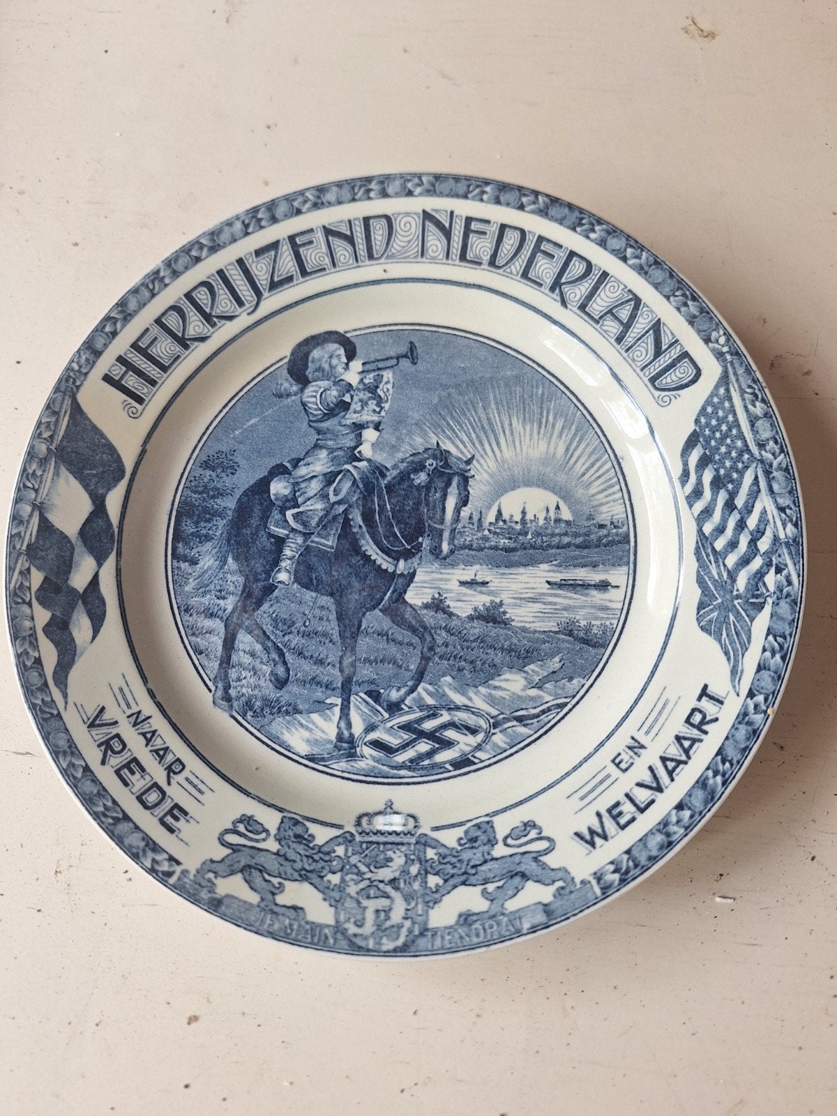Zeldzaam Herrijzend Nederland wandbord, Ophalen