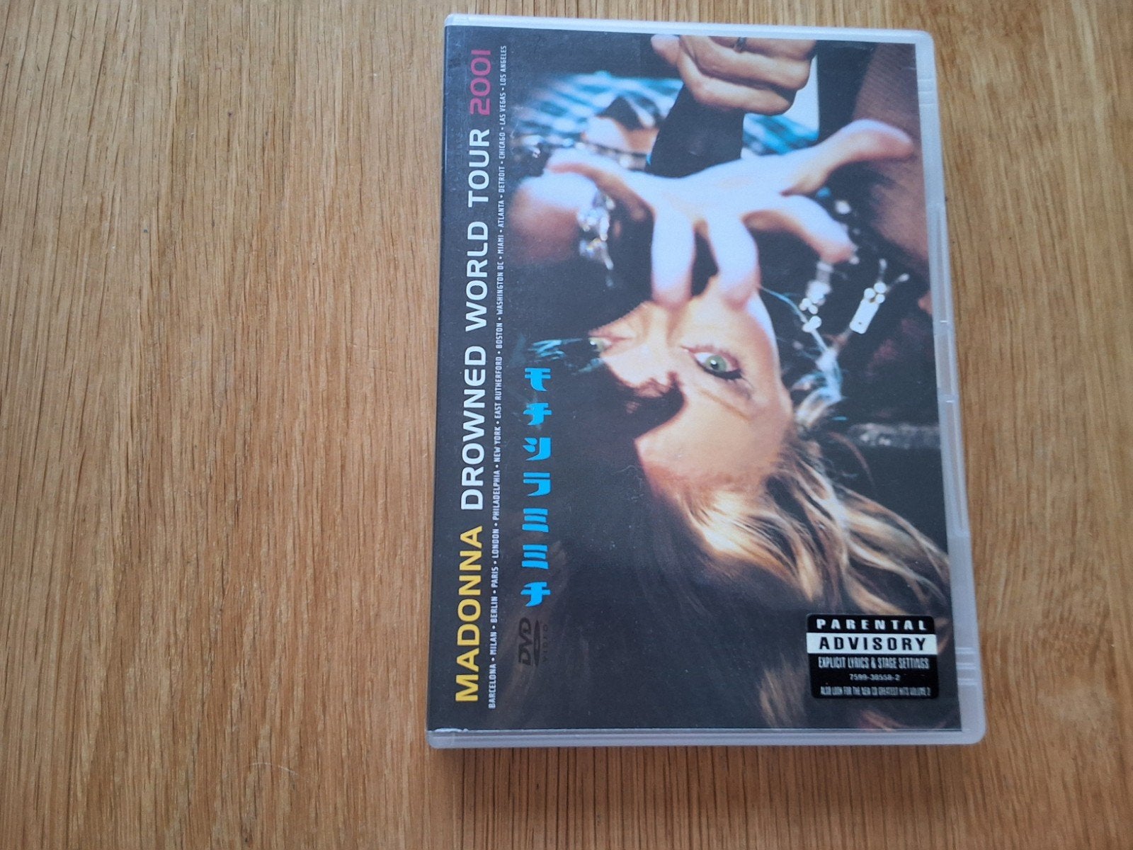 MADONNA  - DROWNED WORLD TOUR 2001 - DVD, Ophalen of Verzenden, Zo goed als nieuw, Concert