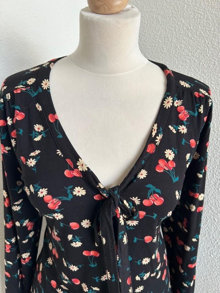 King Louie maat L prachtige kersen top blouse 2668, Kleding | Dames, Zwart, Maat 42/44 (L), Ophalen of Verzenden, Zo goed als nieuw