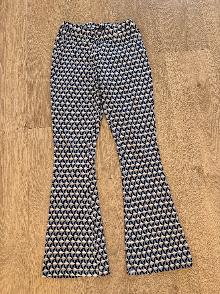 SUPERTRASH flair broek in maat M, geometrische print, Maat 38/40 (M), Supertrash, Meerkleurig, Ophalen of Verzenden