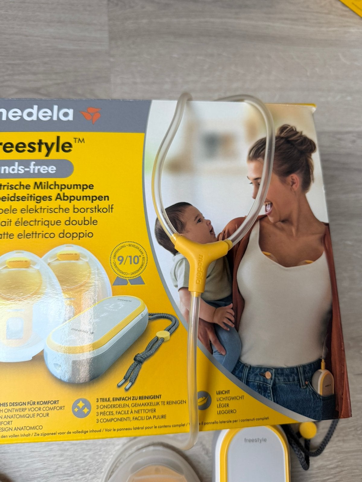 Medela Handsfree, Ophalen of Verzenden, Zo goed als nieuw, Borstkolf