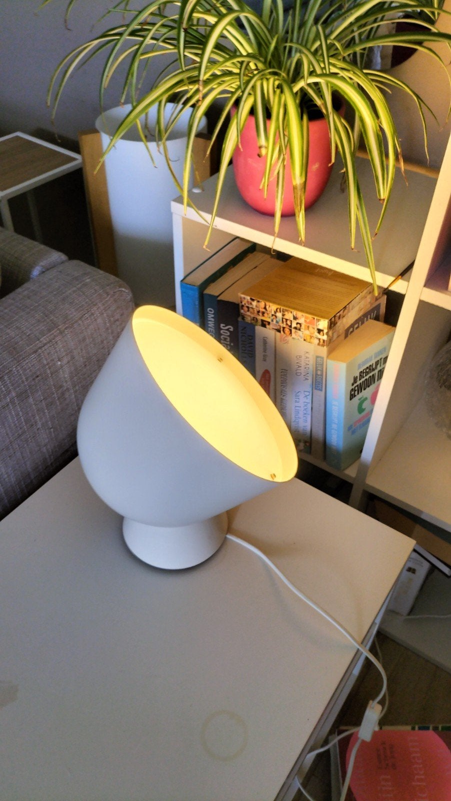 Witte IKEA PS 2017 tafellamp ontworpen door Ola Wihlborg.
In, Huis en Inrichting, Lampen | Tafellampen, Ophalen of Verzenden, IKEA