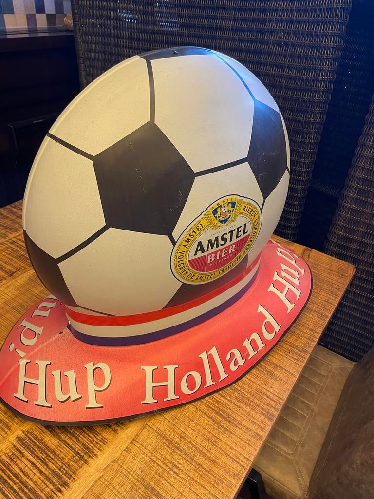 Amstel Voetbal Hoed voor Lichtbak - Hup Holland Hup, Verzamelen, Ophalen, Gebruikt, Overige sporten, Overige typen