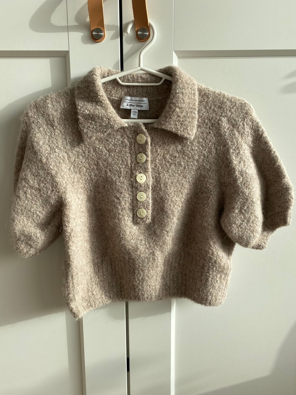 Beige bruine gebreide top van & Other Stories in maat XS, Ophalen of Verzenden, Nieuw, Maat 34 (XS) of kleiner, Beige