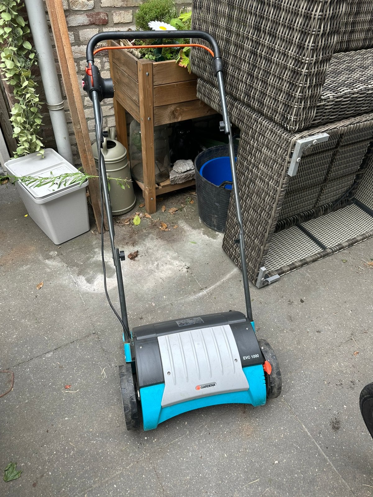 Gardena verticuteermachine, Ophalen, Zo goed als nieuw, Elektrisch