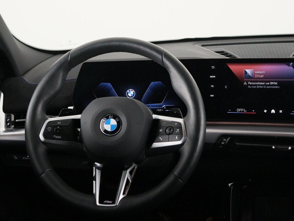 BMW X2 sDrive20i M Sport (bj 2025, automaat), Auto's, BMW, X2, 156 pk, Met garantie (alle), 1545 kg